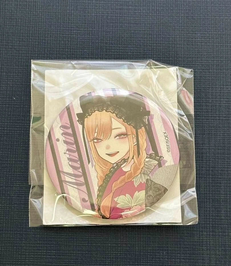 My Dress-Up Darling Square enix kuji Kitagawa Marin Can Badge
